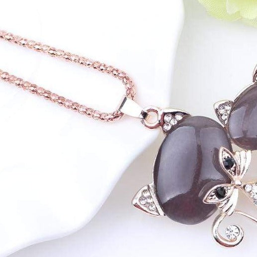 Elegant Pink Crystal Cat Necklace