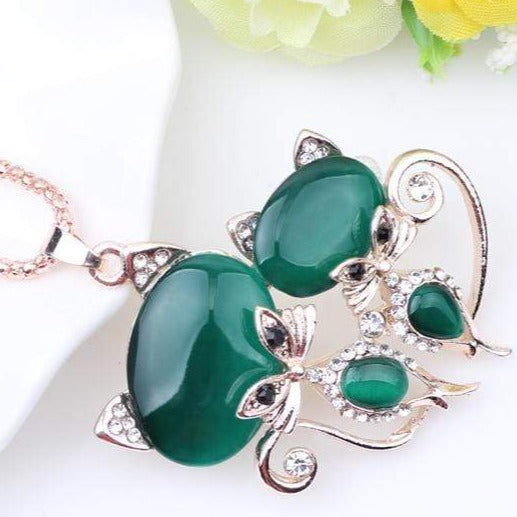 Elegant Pink Crystal Cat Necklace