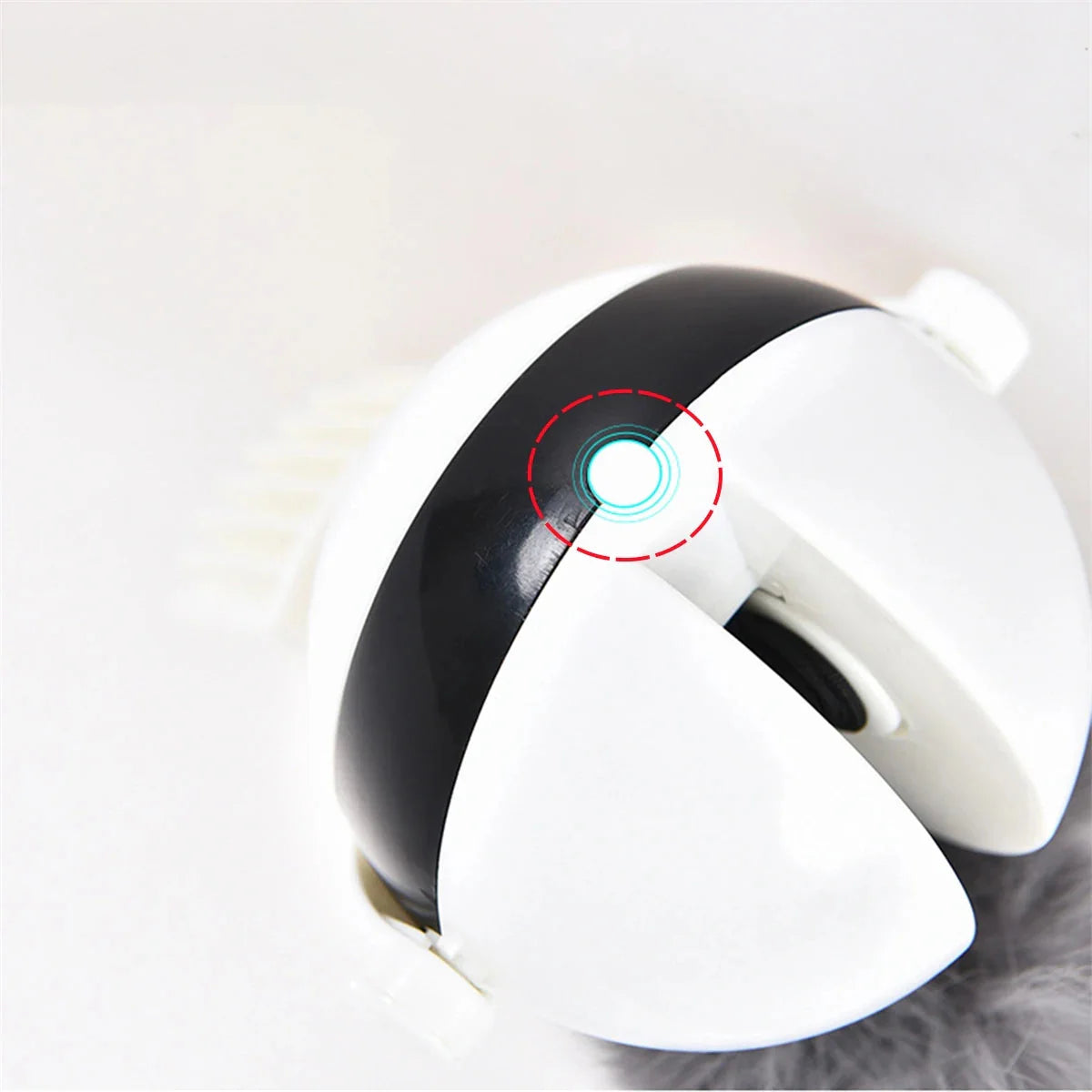 Automatic Retractable Teasing Ball