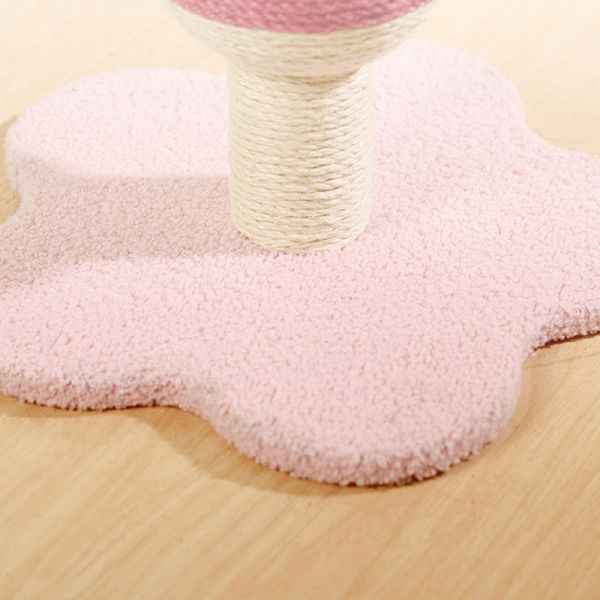 Space capsule cat climbing frame