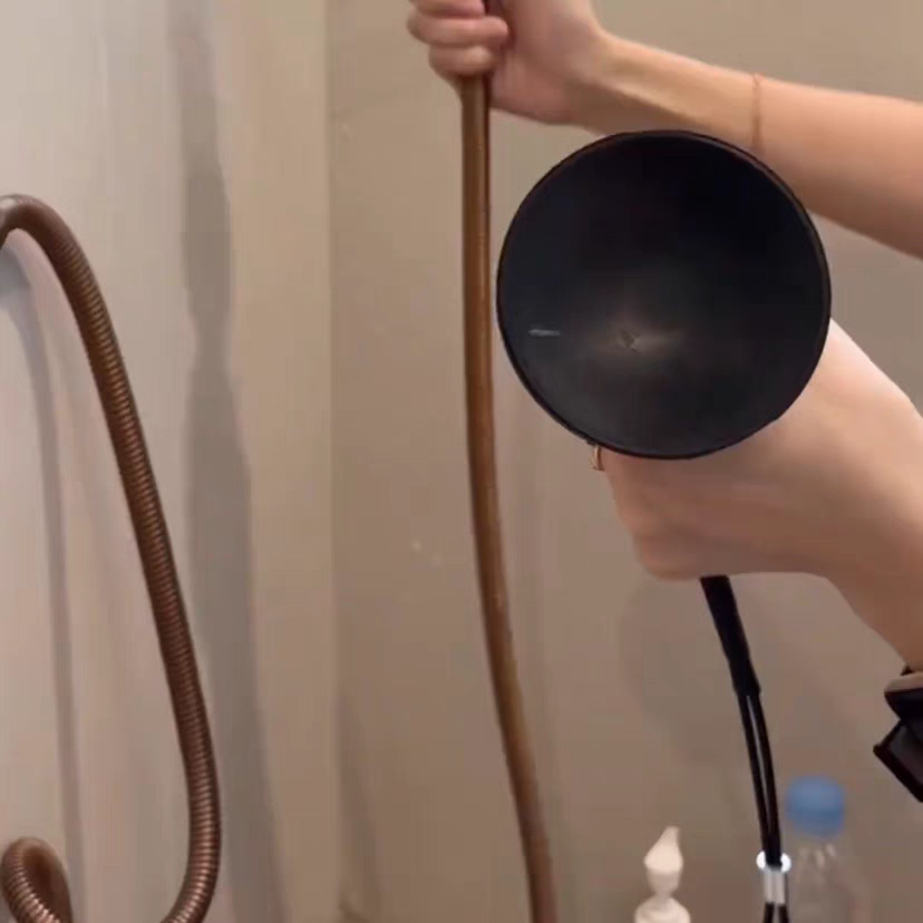 Pet grooming restraint leash